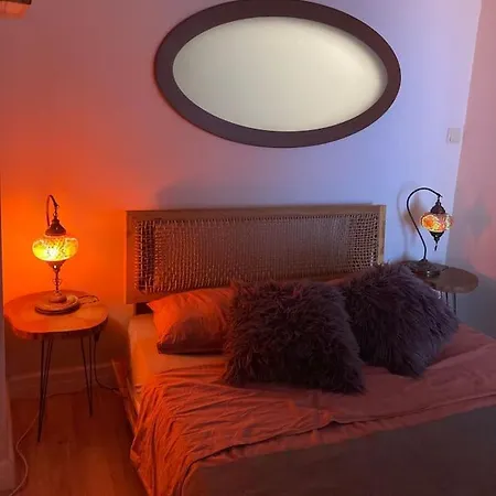 Cosy Flat In Center